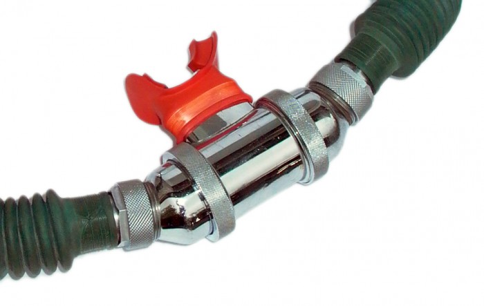 L1050915#.jpg (248.26 KiB) 20872 mal betrachtet Version mit Richtungsventilen