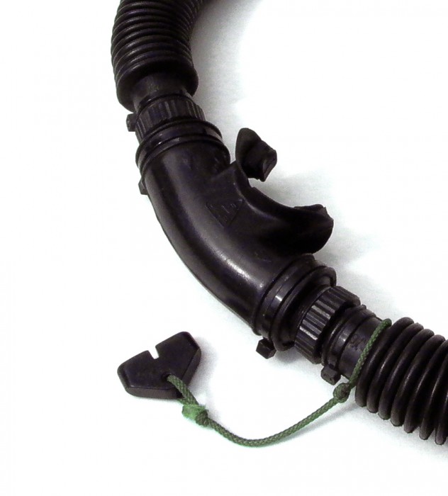 Atemregler Dräger Duomat##.jpg (323.38 KiB) 22742 mal betrachtet Der Monomat wurde am Ende auch mit diesem Mundstück angeboten. Allerdings ohne Stöpsel.