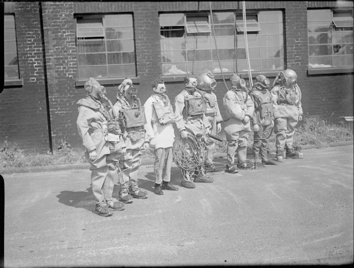 WWII Rebreathers.jpg