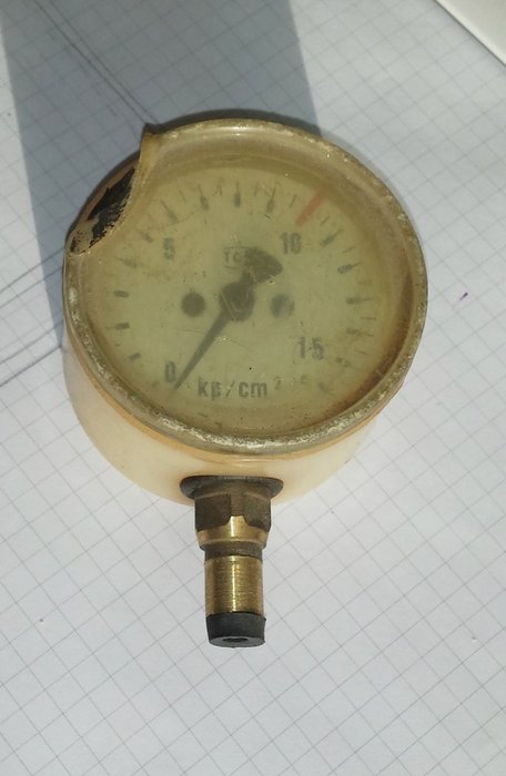 prüfmanometer.jpg