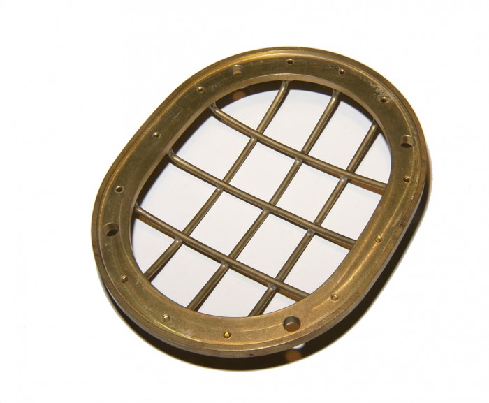 L1210092#.jpg (408.92 KiB) 51167 mal betrachtet Helmfenster von innen