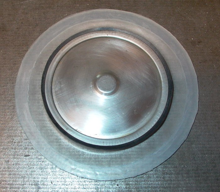 Eigenbau- Silikonmembrane mit Dräger Mittelteil.