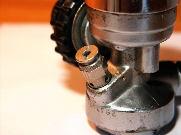 L1280690.jpg (73.32 KiB) 26076 mal betrachtet Überdruckventil