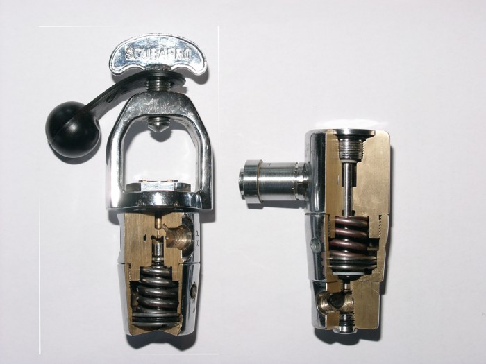 L1280854#.jpg (477.07 KiB) 11116 mal betrachtet Links unbalanciert, rechts balanciert. Das sind jetzt Demomodelle im Tauchunterricht.