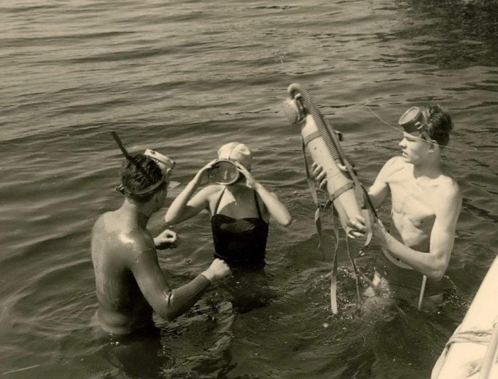 1959 06.13. 01.jpg (128.81 KiB) 308516 mal betrachtet Heinz-Dieter rechts im Bild
