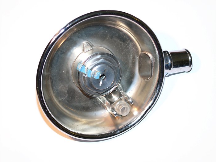 L1070642.JPG (425.84 KiB) 4148 mal betrachtet Duomat Druckminderer ohne Membrane und Steuerhebel 300 bar